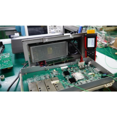 UNI-T UT325F Digitale 4-voudige thermometer -250 tot +1767°C