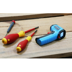 PeakTech 4935 Infrarood thermometer -50 tot +400°C  | Soldeerbout-shop.nl